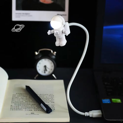 Portable USB Powered Night Light Astronaut Shape Reading Desk Lamp DC 5V LED Light for Computer Laptop PC Lighting Space Lovers